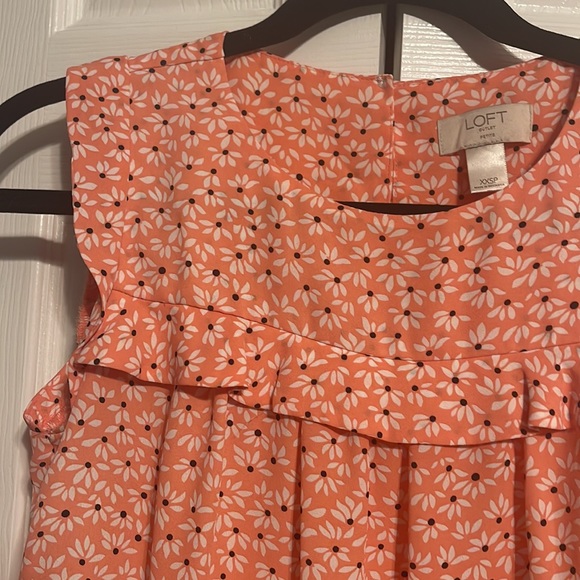 LOFT sleeveless flowy top in size XXSP  NWOT - Picture 3 of 8